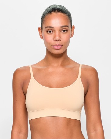 Smooth Seamfree Scoop Crop Top