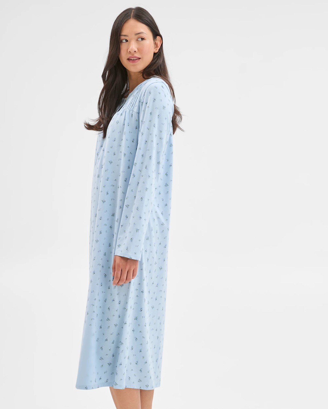 Australian Cotton Long Sleeve Traditional Pintuck Nightie - Blue Bow 6 of 6