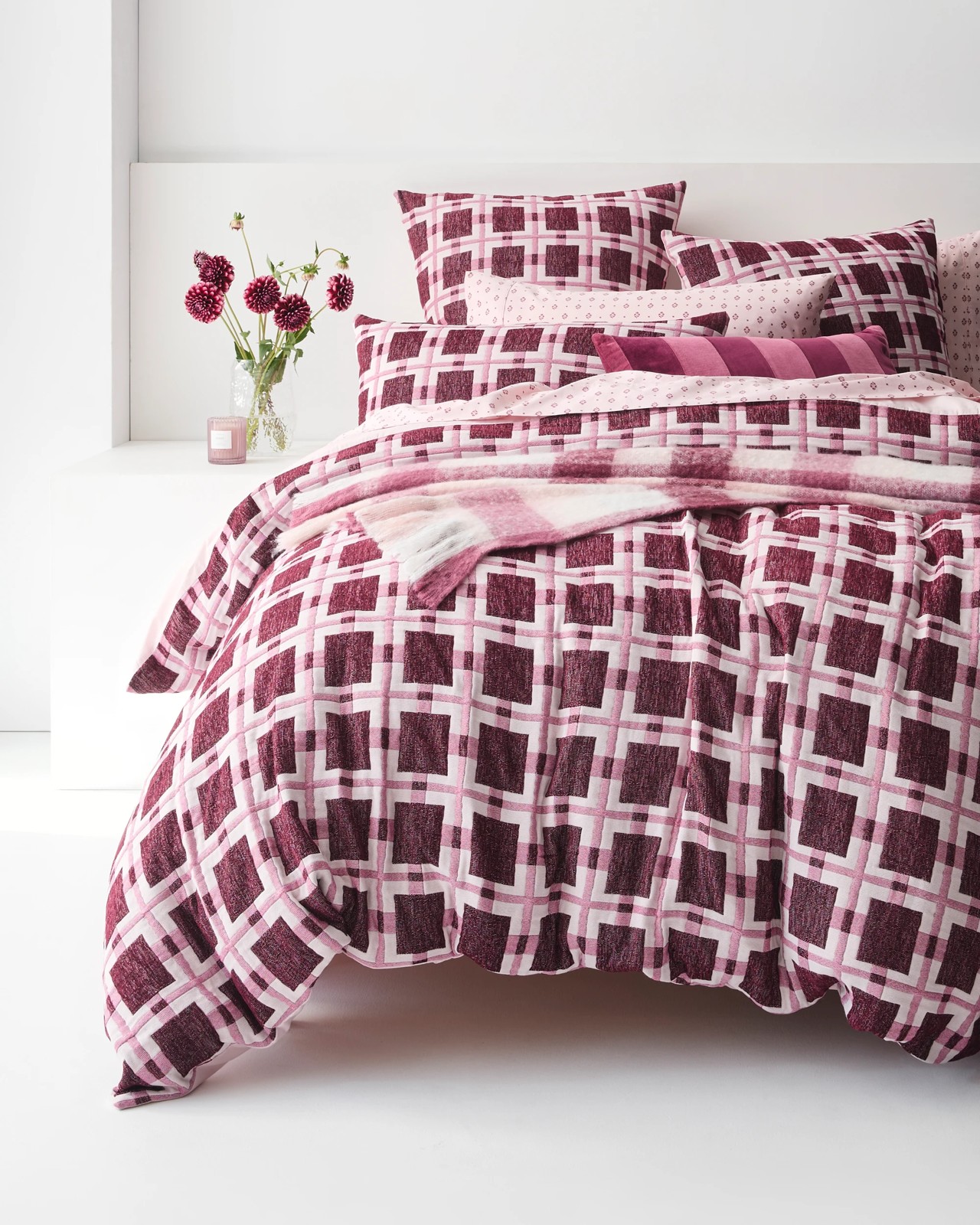 Scarlett Chenille Textured Quilt Cover Set - Sangria 2 of 6