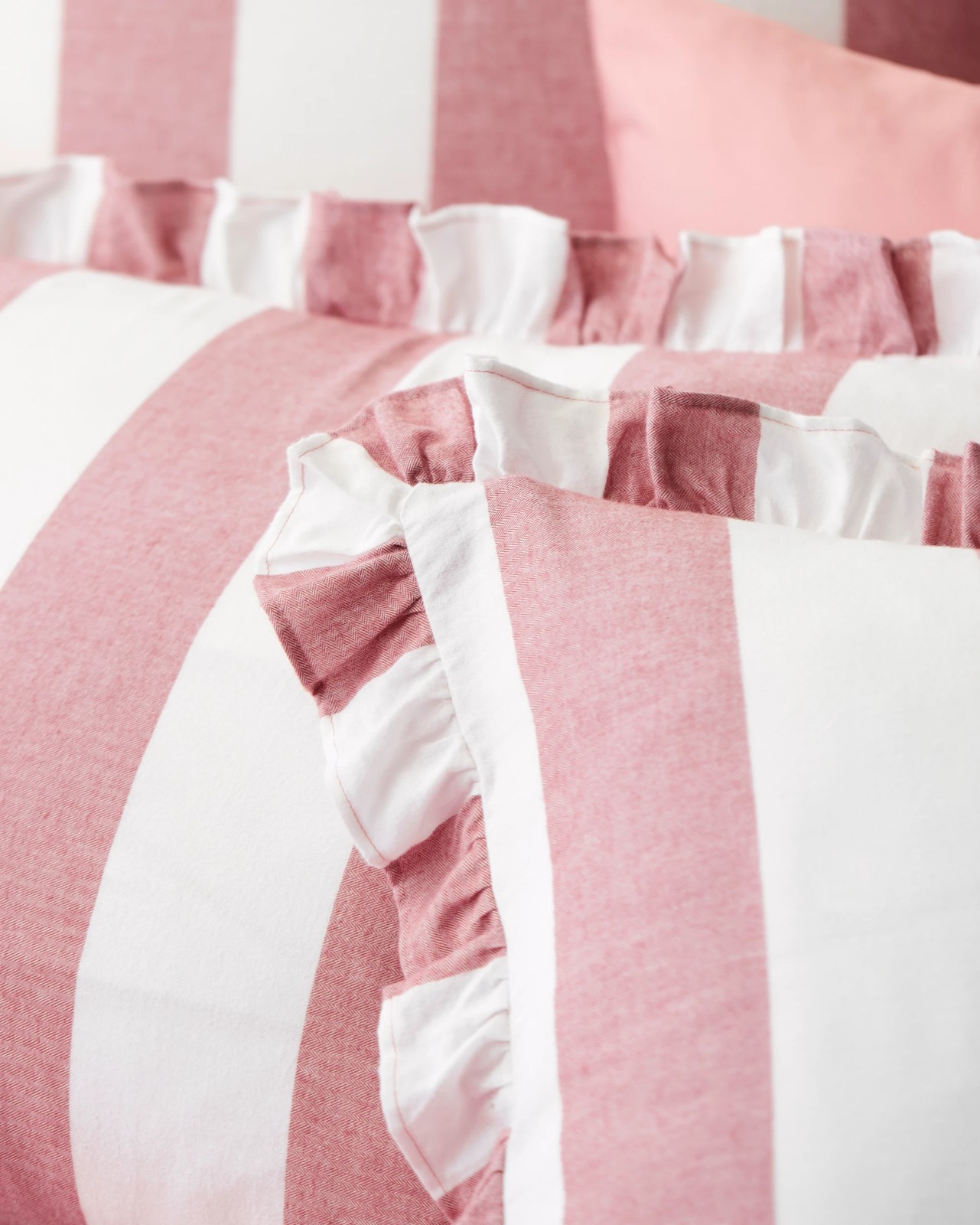 500_71223018_24+282F9D