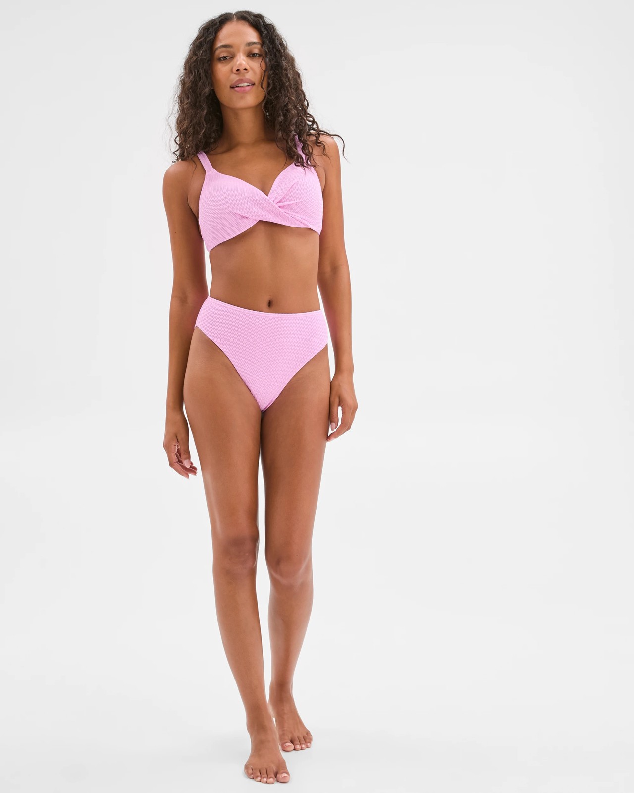 230_72269060_2+230T7226