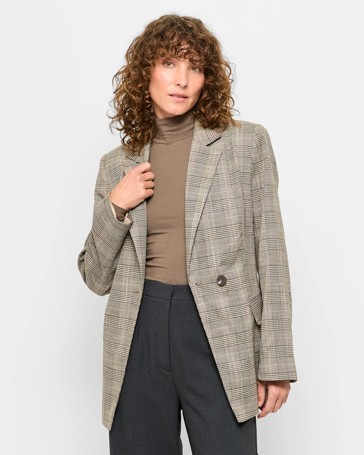 Asymmetric Item Blazer - Preview