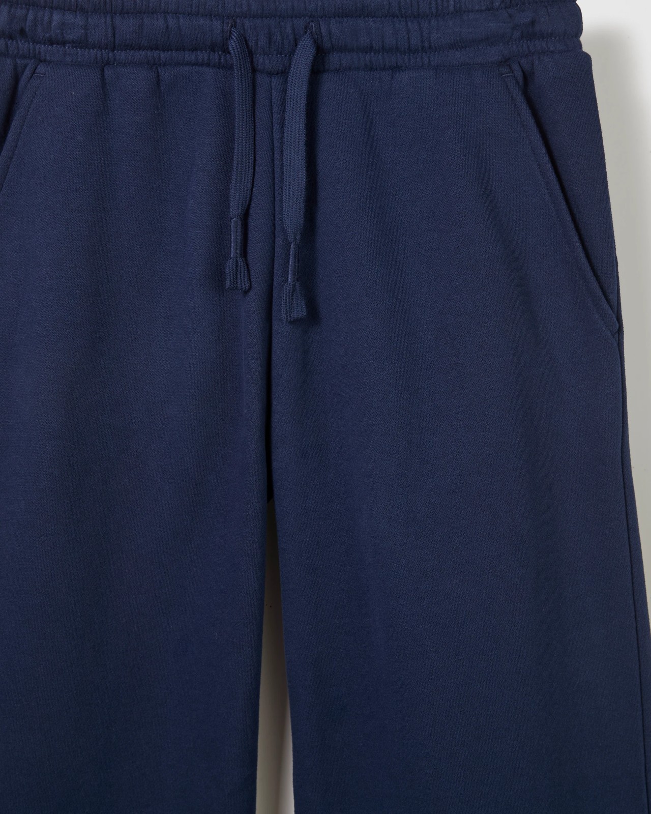 320_71984476_2+320T7198