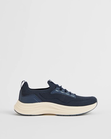Slip On Elastic Sneaker