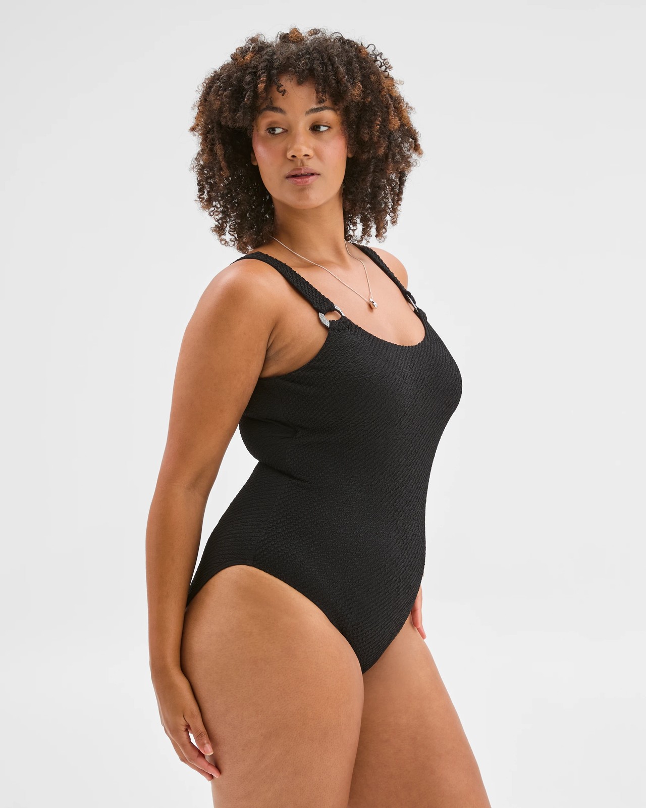 230_72268056_7+230T7226