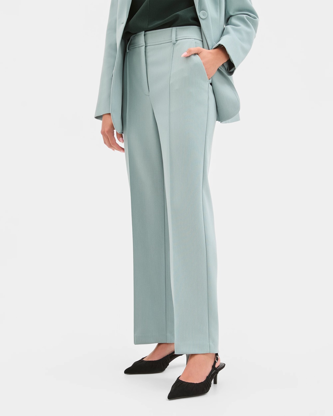 290_72037546_2+290T7203