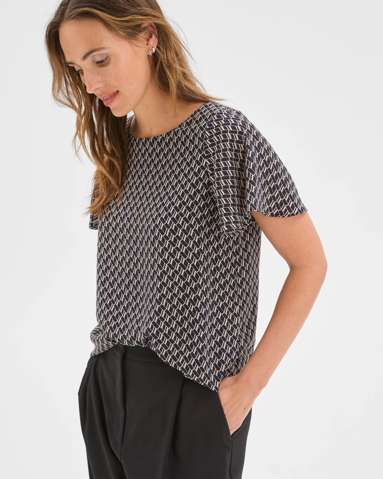 Preview Ella Crew Neck Blouse - Ink Navy Geo 5 of 5