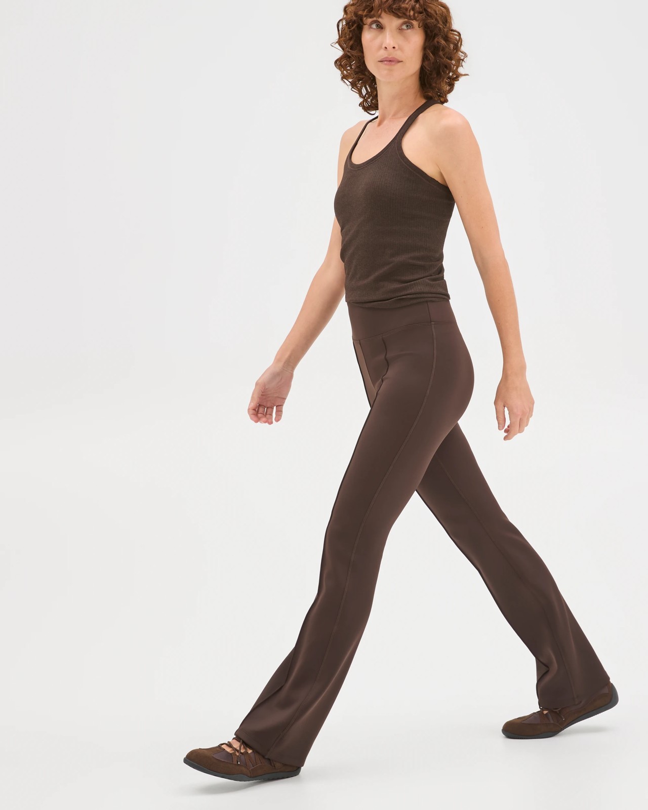 Active Scuba Outdoor Flare Trackpants - Cocoa 4 of 6