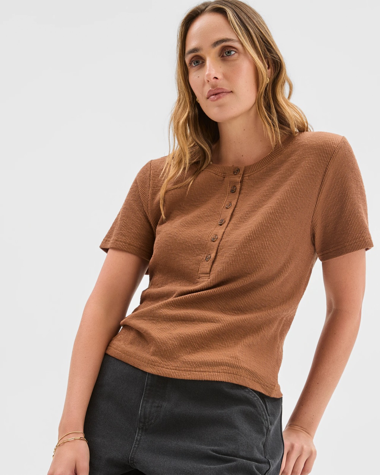 220_72058534_5+220T7205