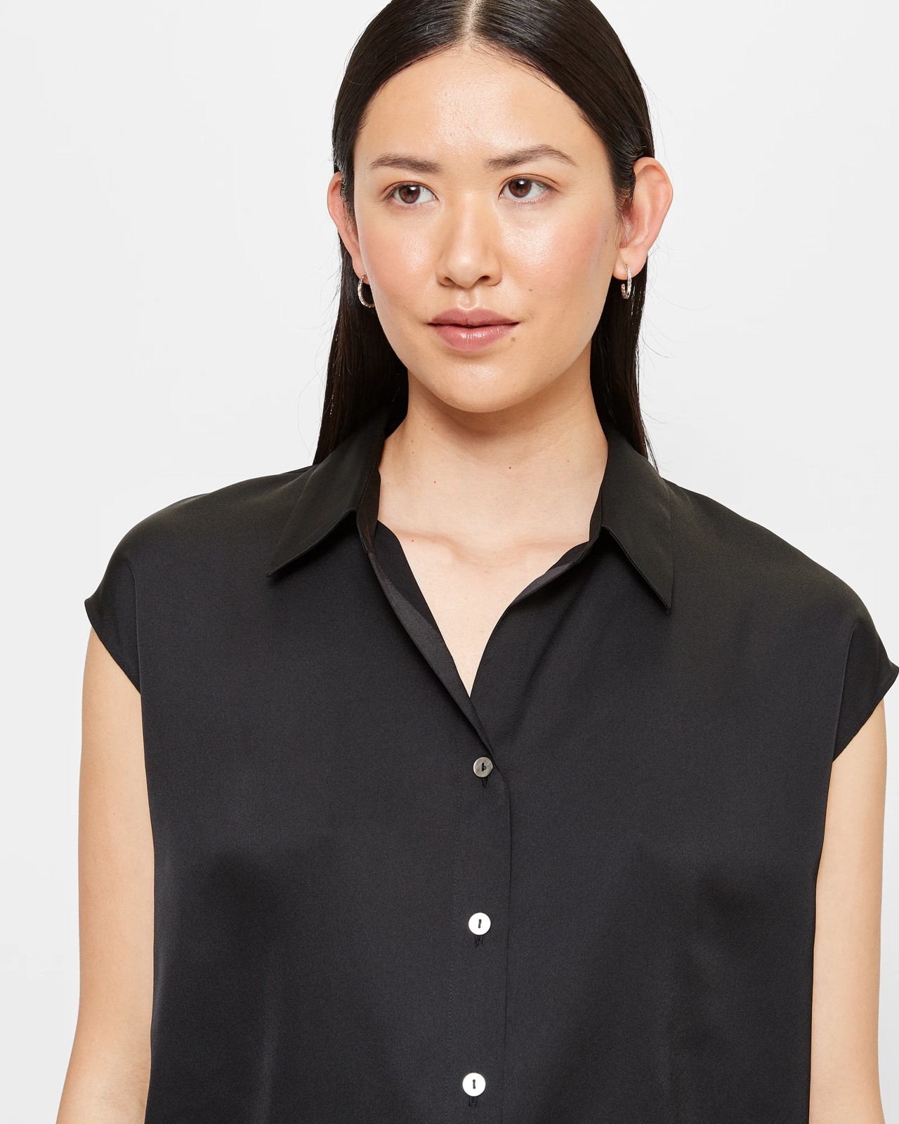 Black sleeveless discount button down shirt