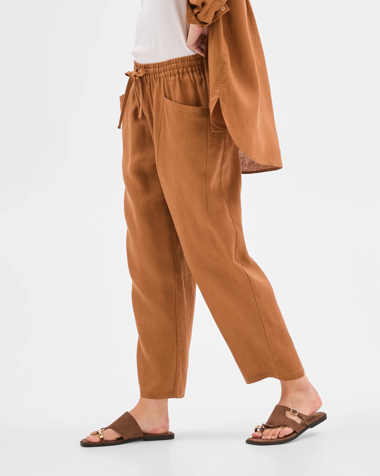 European Linen Tapered Pants - Butterscotch 4 of 5