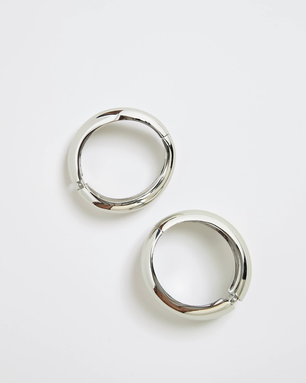 160_72154427_1+160T7215