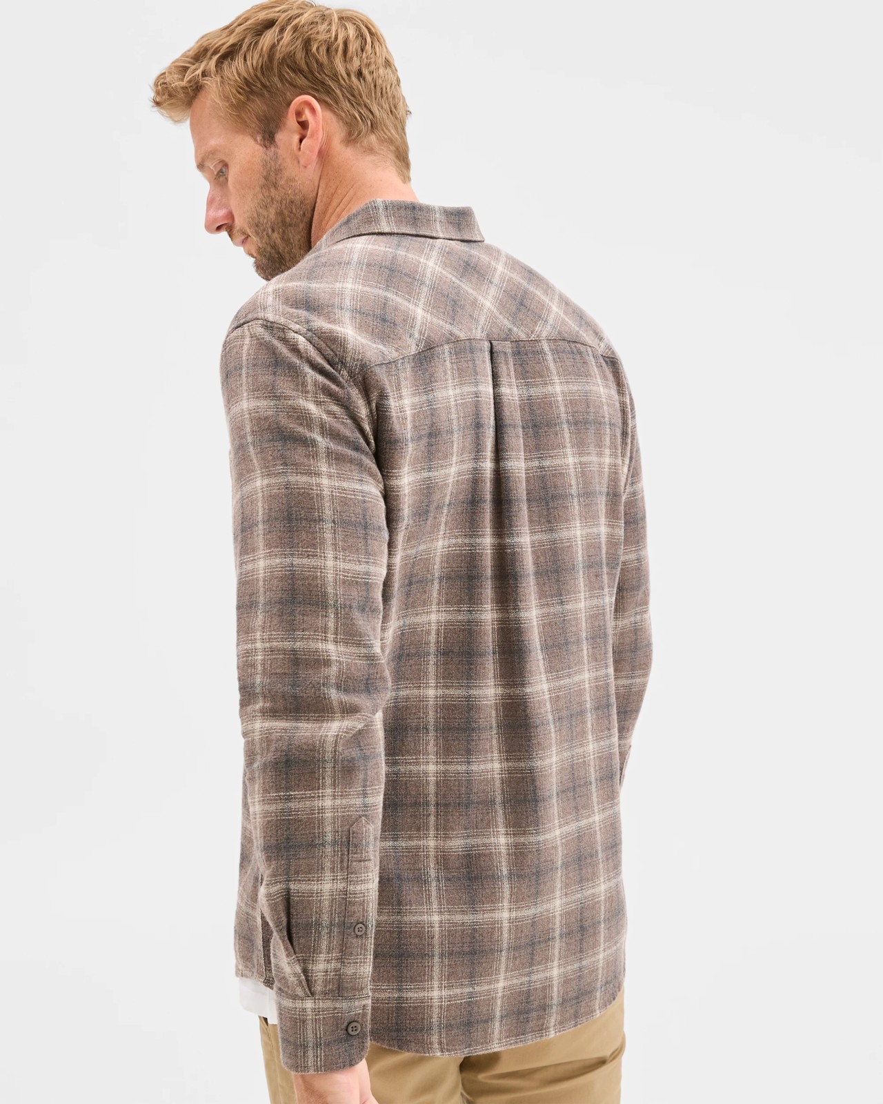 415_72068717_5+415T7206