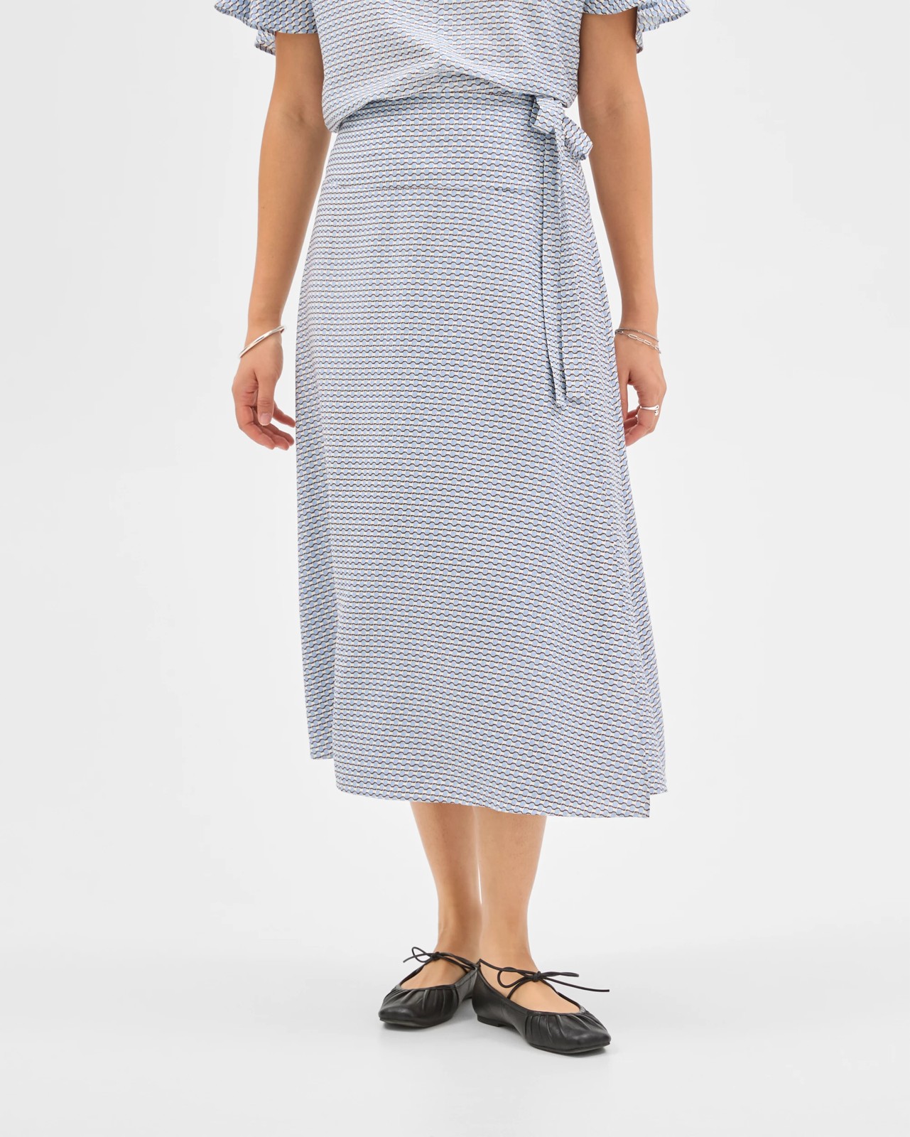 Preview Asymmetrical Wrap Front Midi Skirt 3 of 5