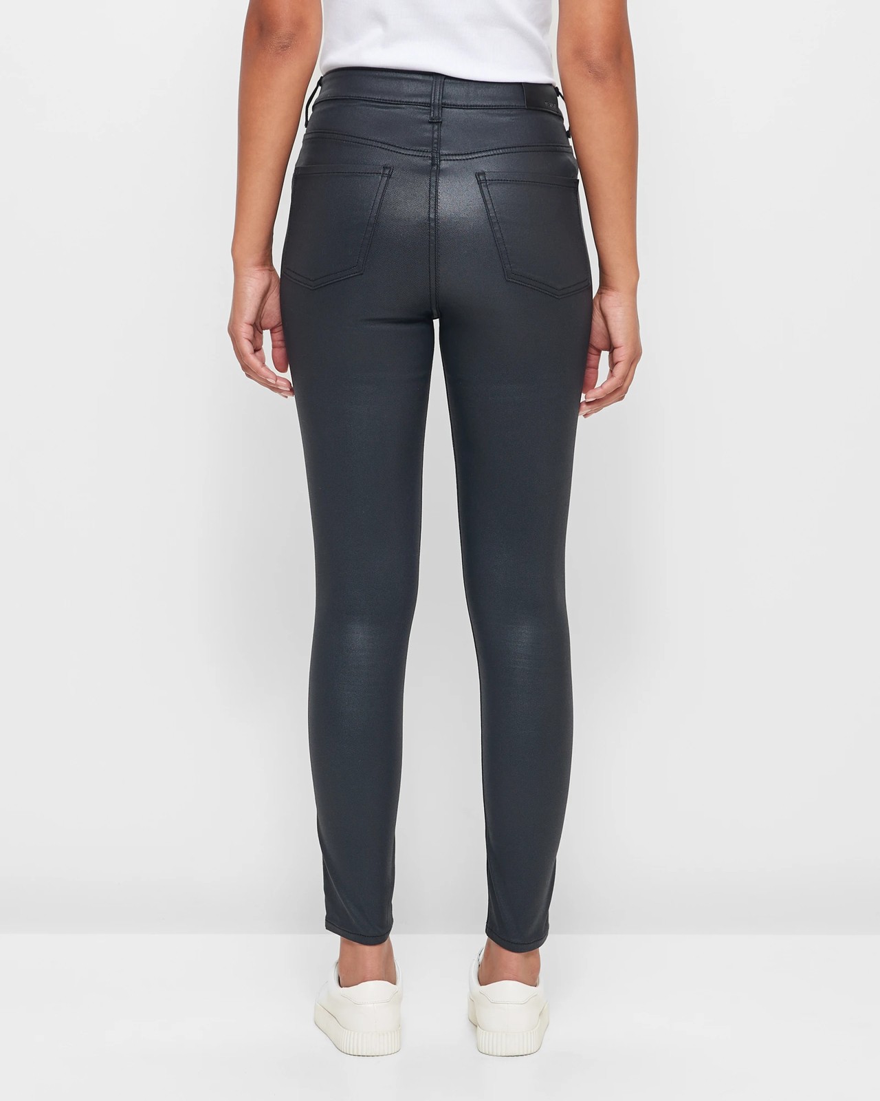 New Look coated jeggings in black