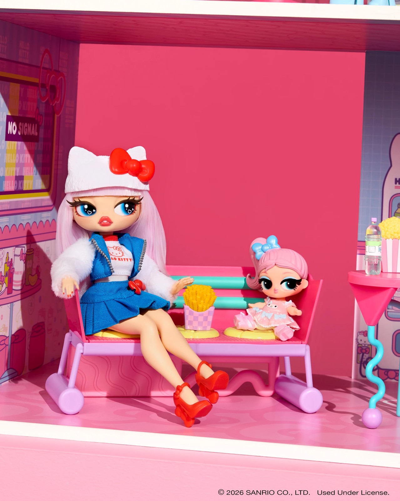 L.O.L. Surprise O.M.G. Loves Hello Kitty & Friends - Hello Kitty 5 of 5