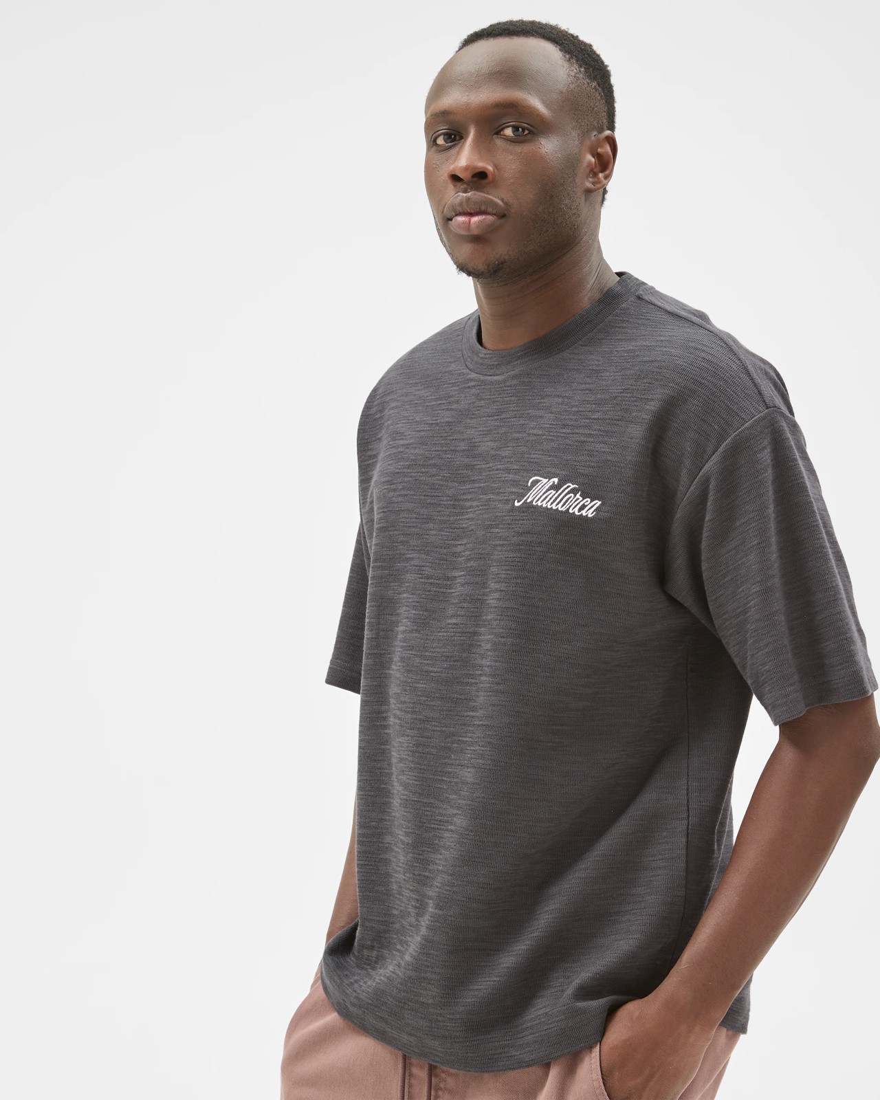 Commons Textured Graphic T-Shirt - Black Mallorca 4 of 5