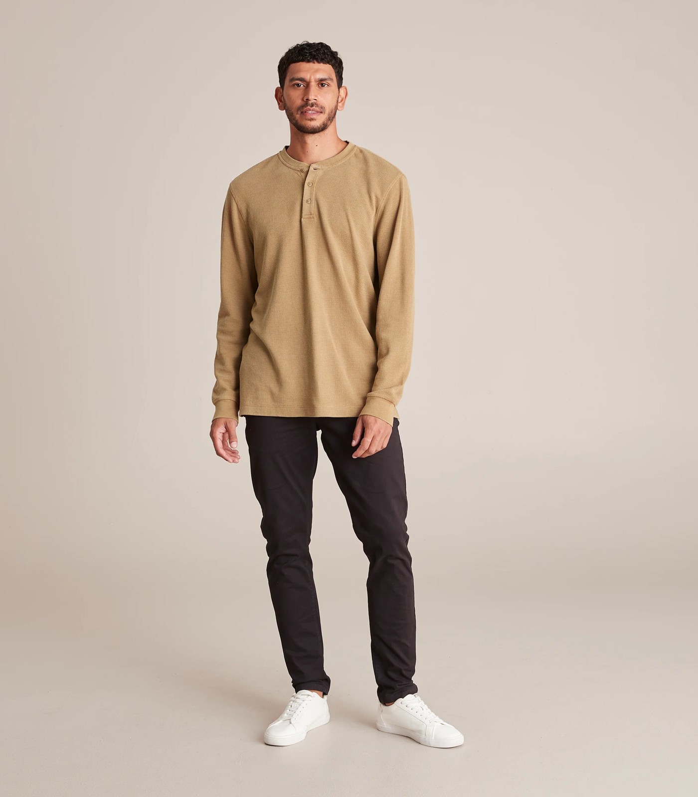 Waffle Henley SS T-Shirt in Brown - Usolo Outfitters