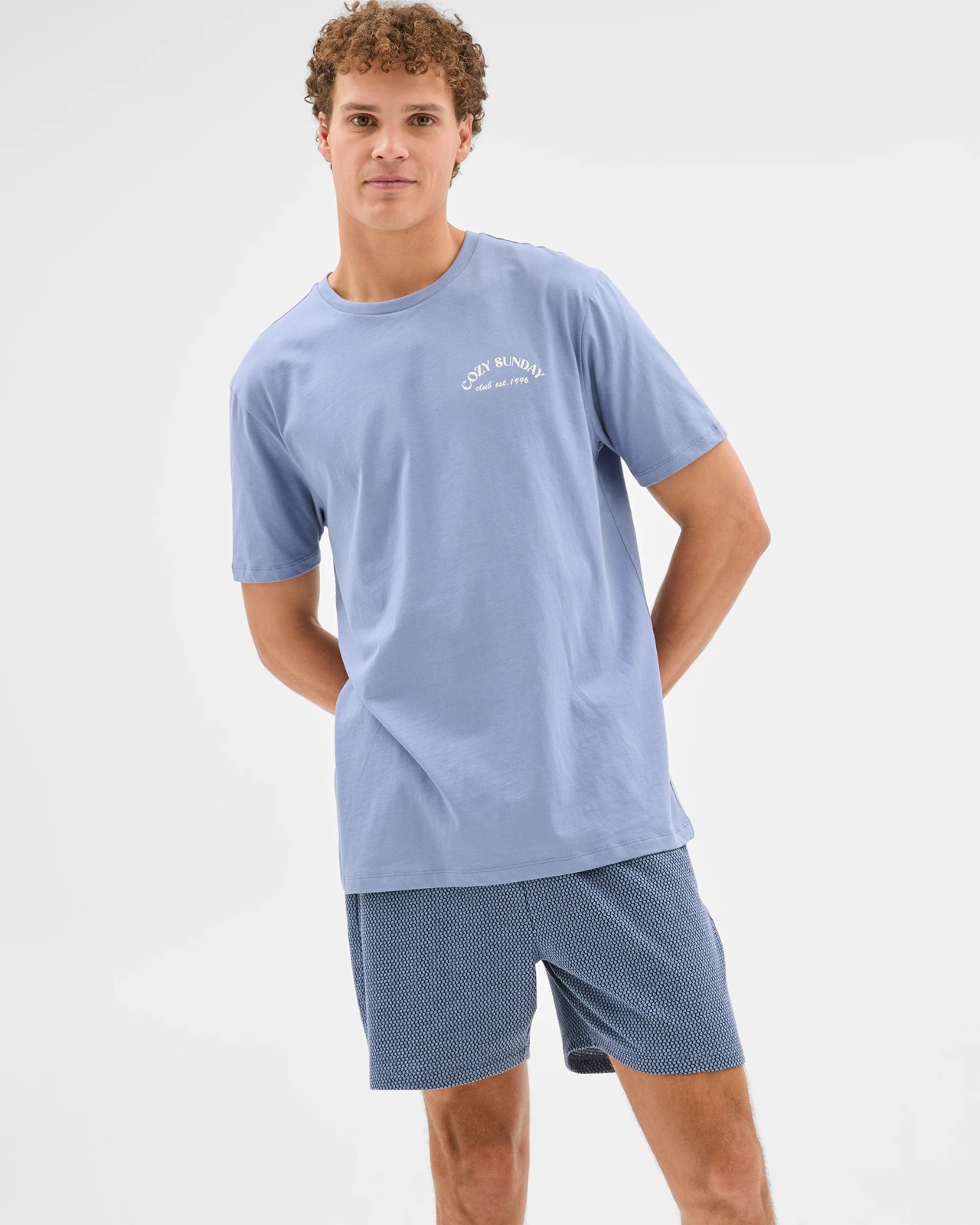 432_71354477_7+432T7135