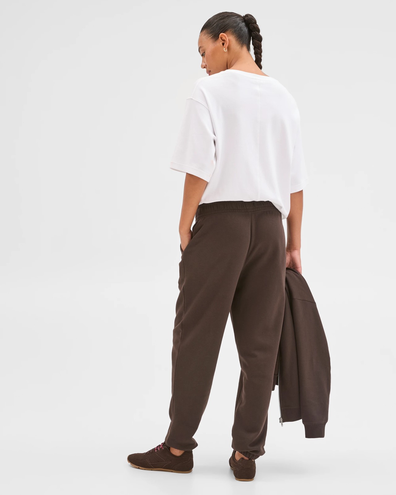 230_72083093_4+230T7208