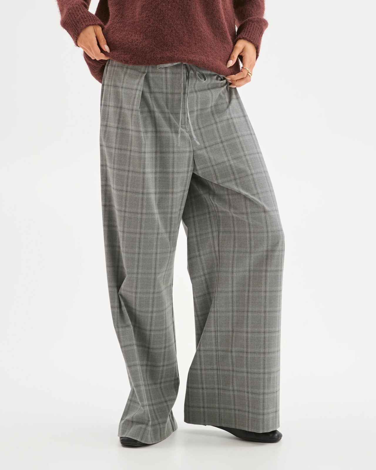 Lily Loves Tailored Pants 3 of 5