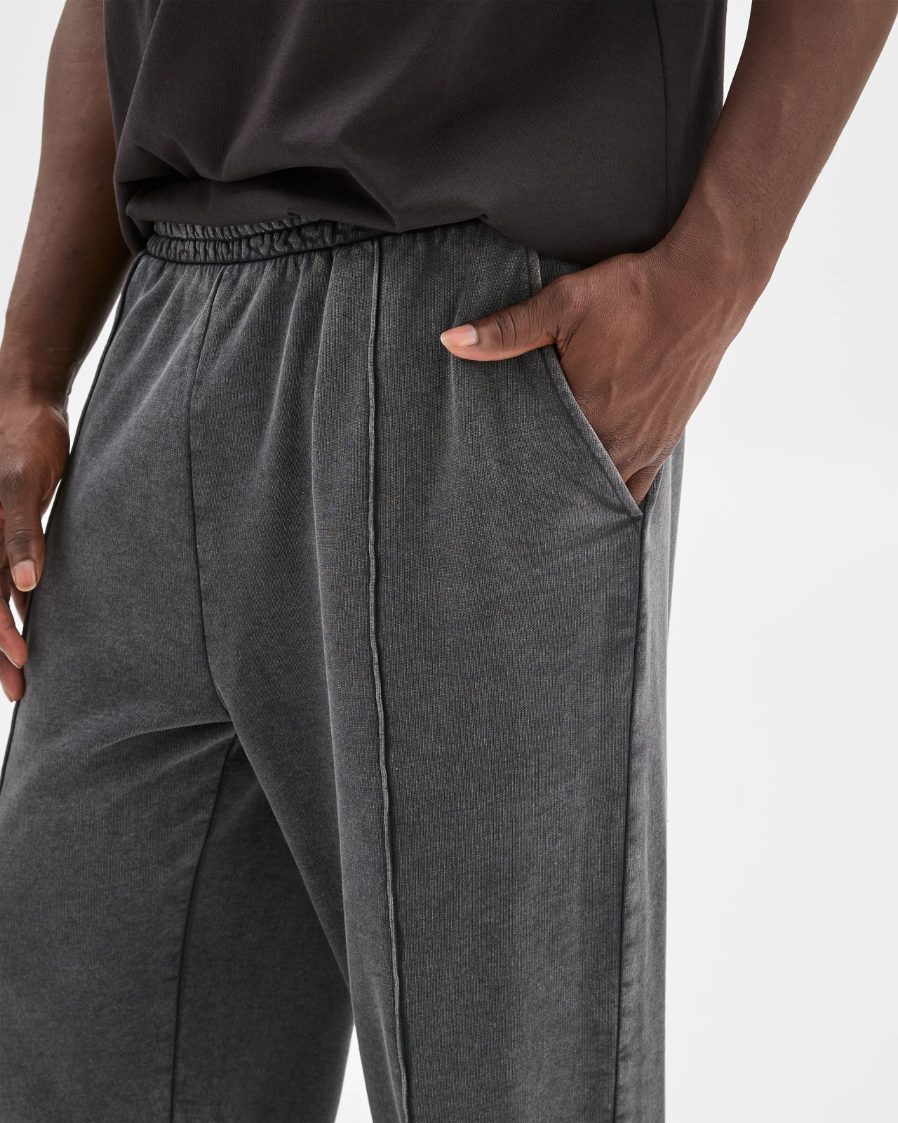 Commons Australian Cotton Blend Loose Uncuffed Trackpants 5 of 6