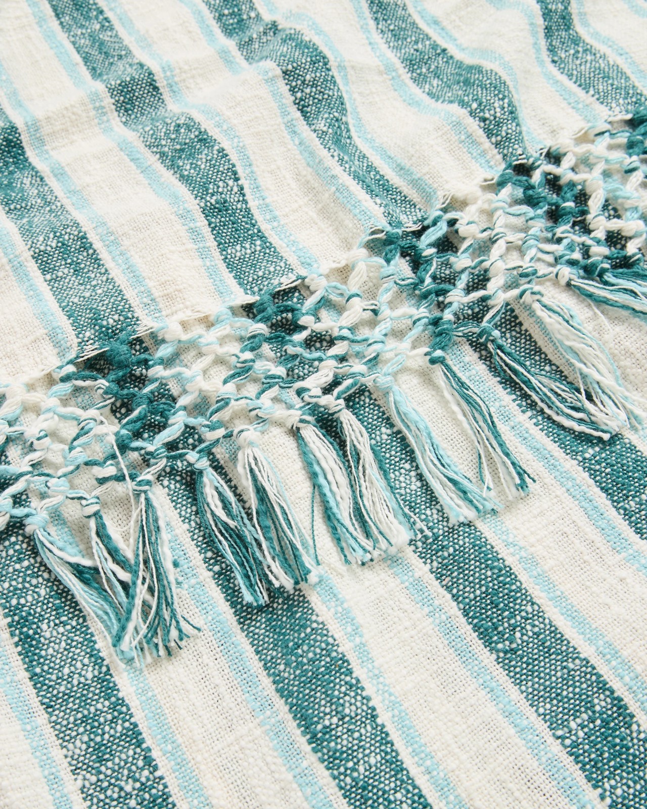 590_71579467_2+590T7157