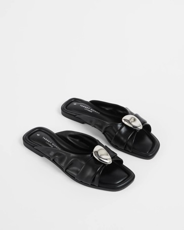Wrap Sides Flat Sandals