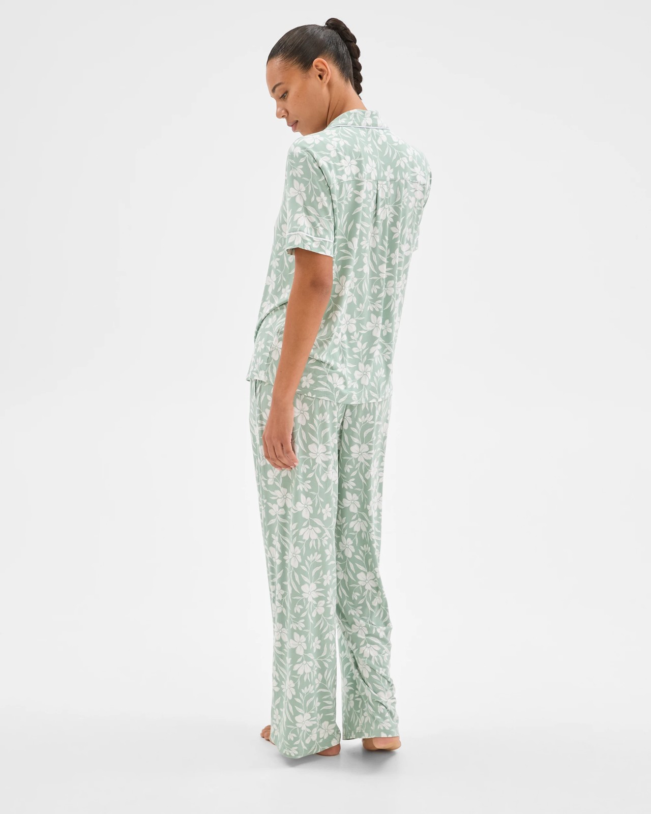 Soft Comfort Bamboo Full Length Pyjama Set - Green Floral 6 of 6