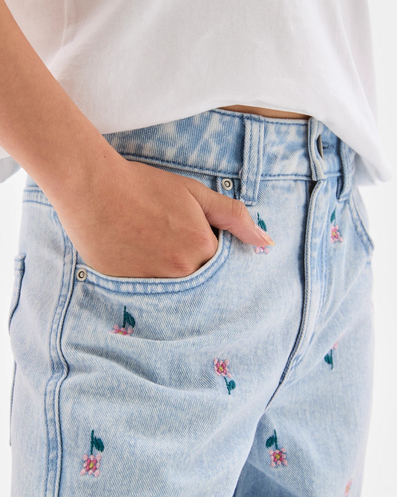 Barrel Leg Denim Jeans 4 of 5