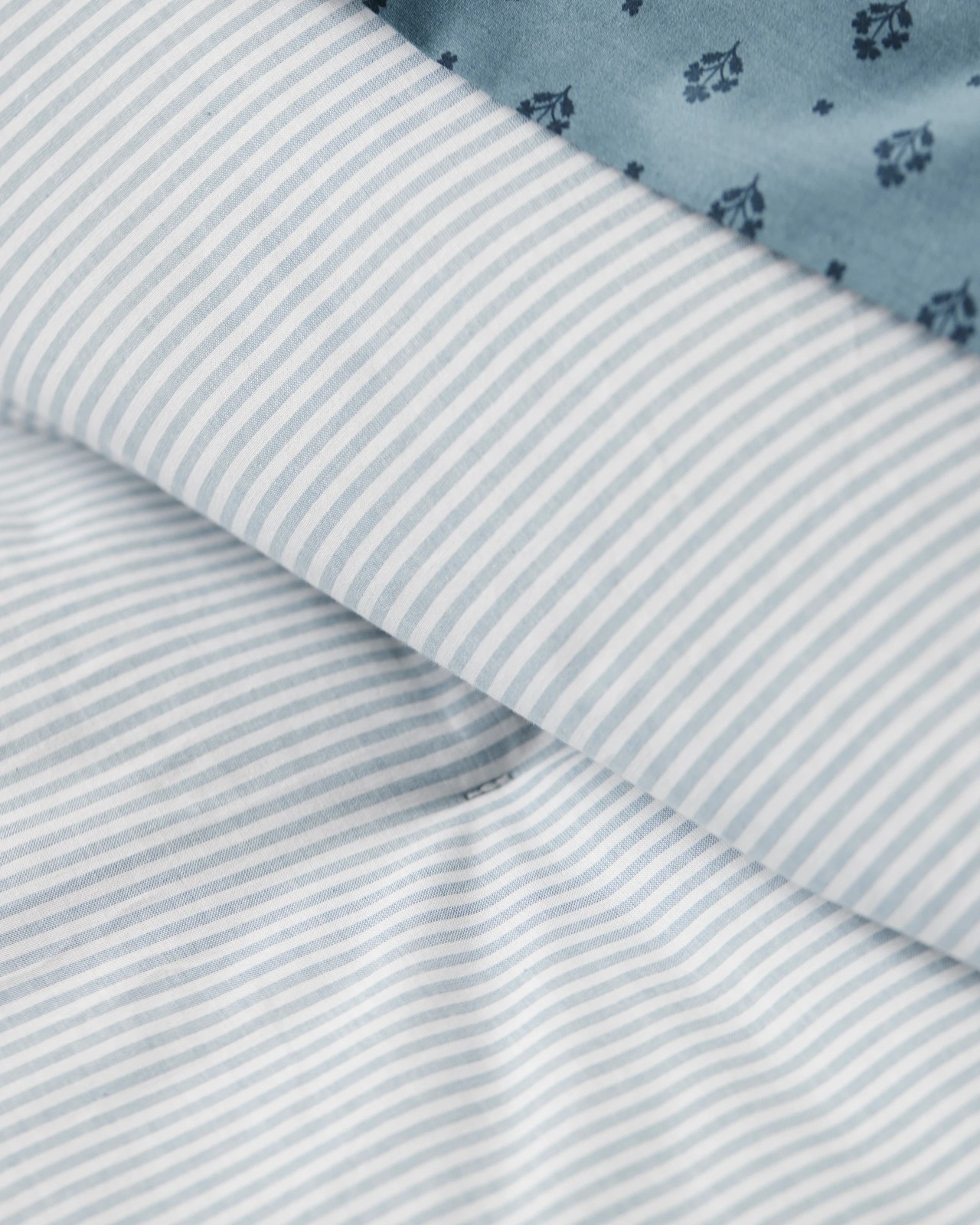 500_72183427_6+500T7218