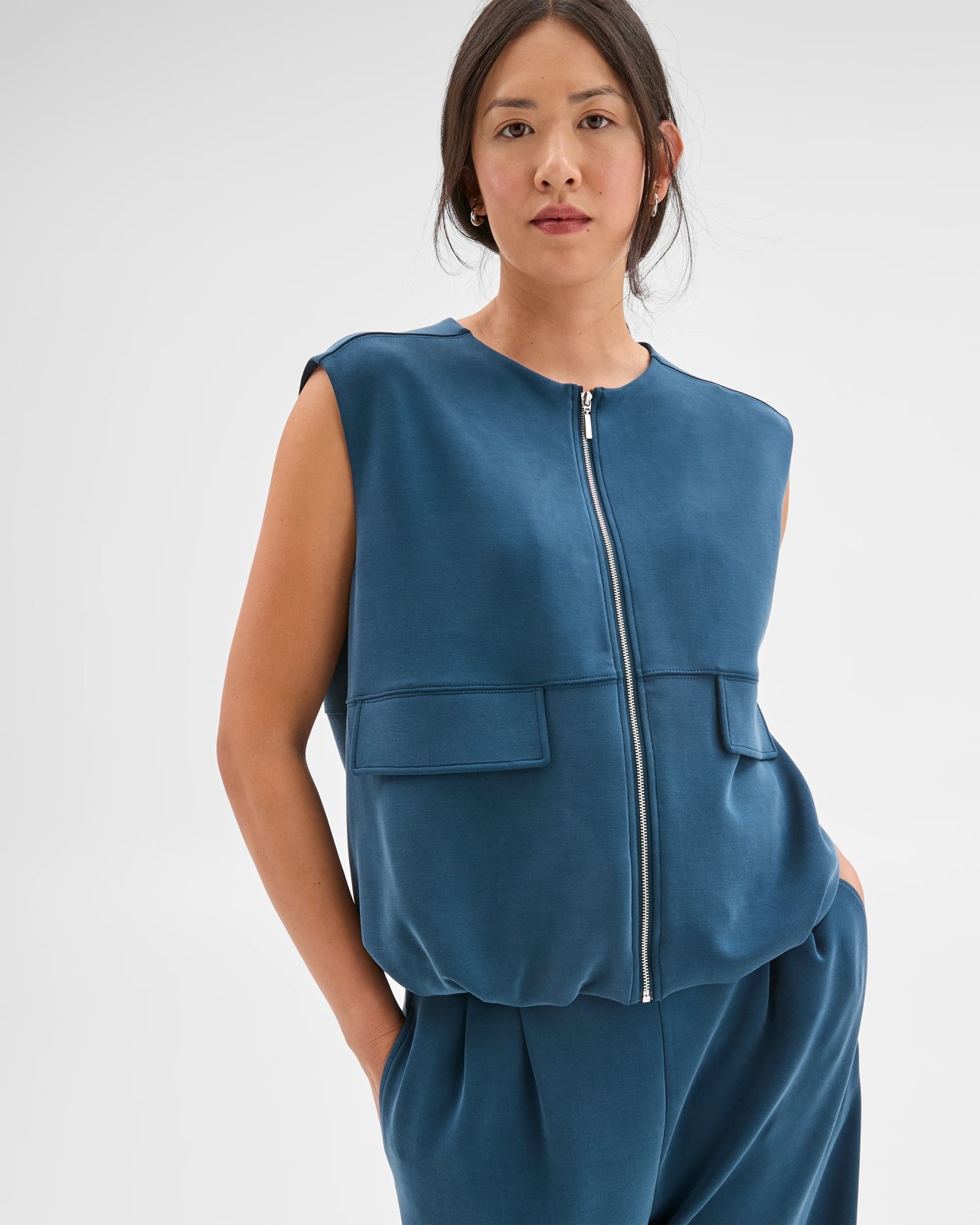 220_72176962_4+220T7217