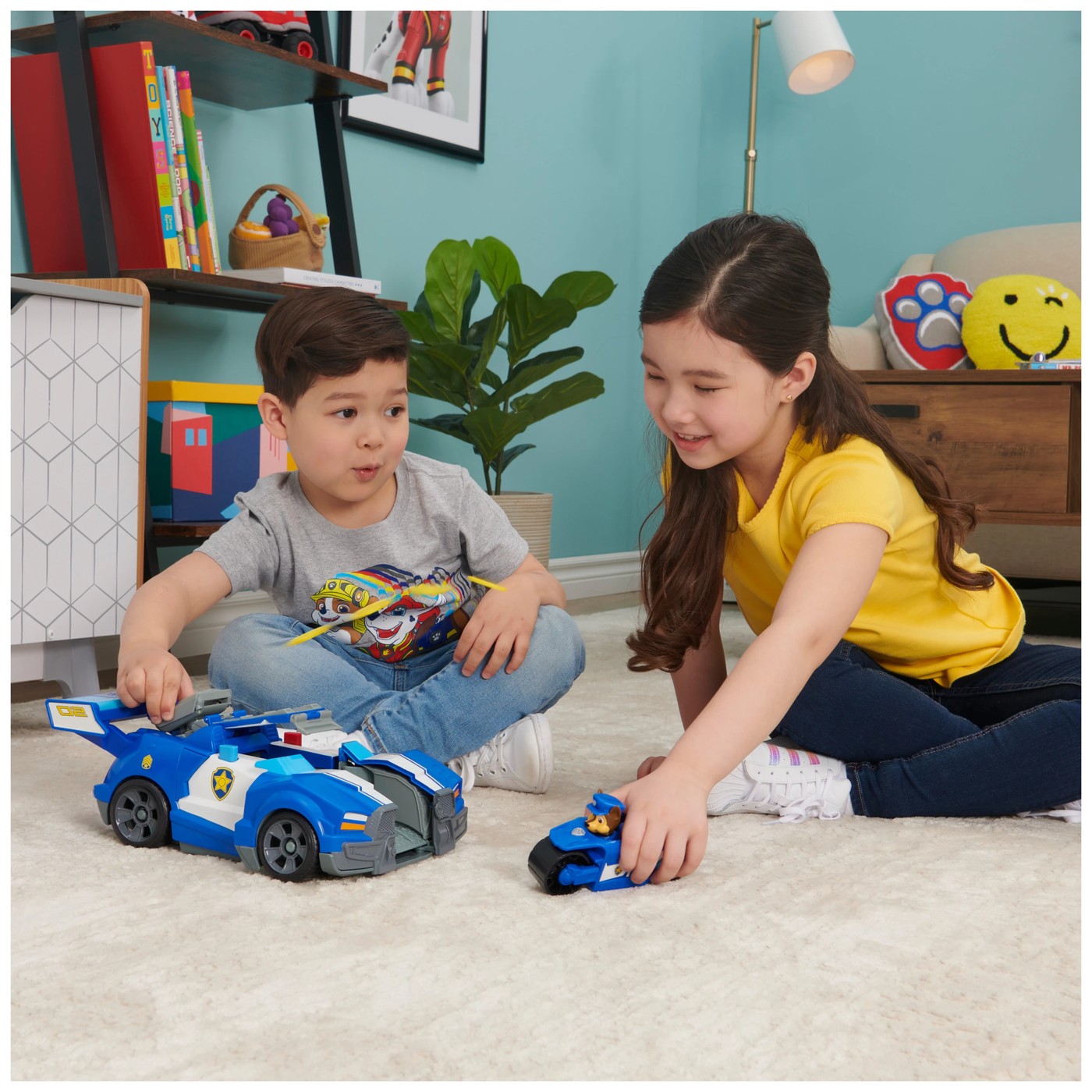 PAW Patrol Chase Transforming Vehicle 4 of 6