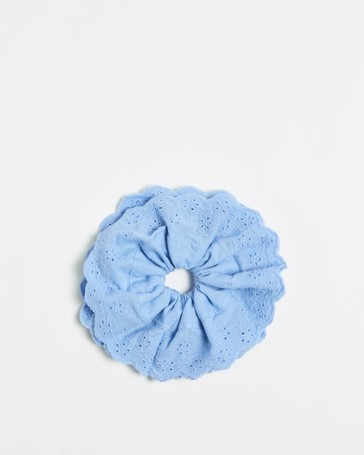 Large Broderie Scrunchie