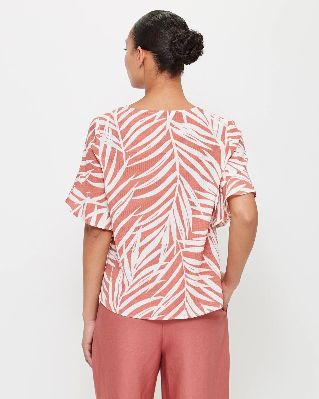 Queenie Woven V-Neck Shell Top - Preview  4 of 6