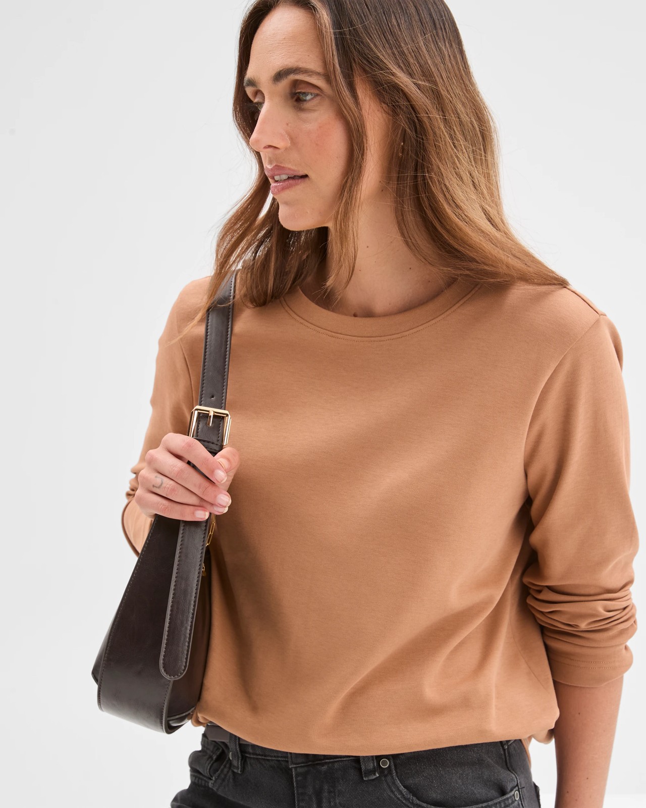 220_72143537_6+220T7214