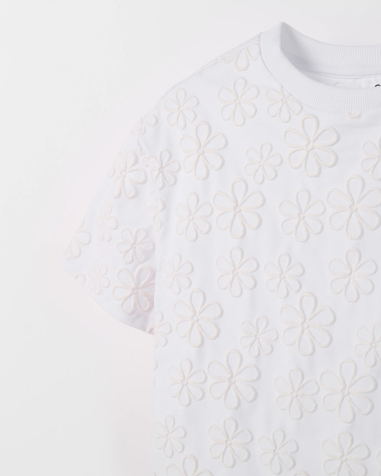 320_71905792_2+320T7190