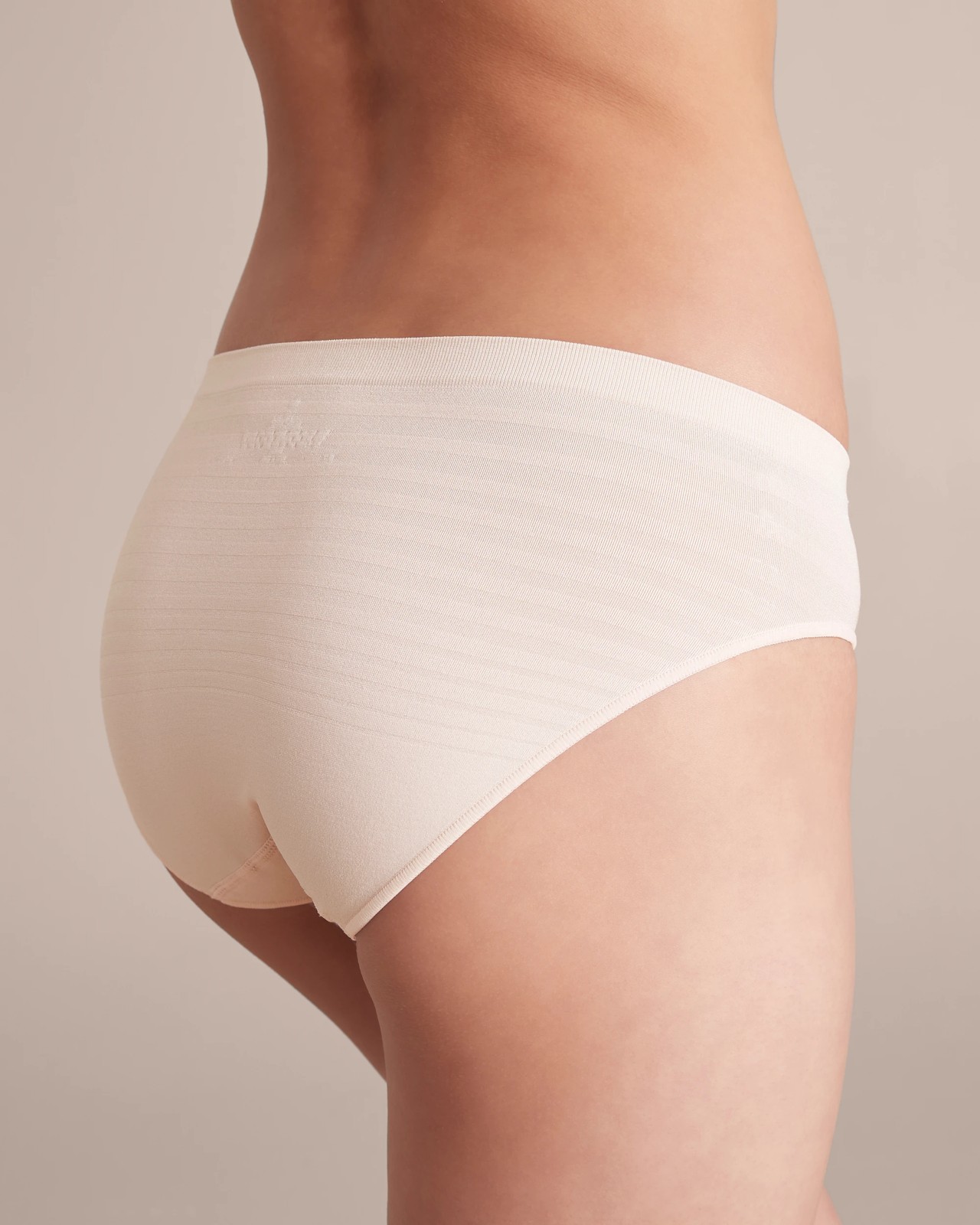 2 Pack Matte and Shine Seamfree Bikini Briefs - Crystal Mauve 2 of 4