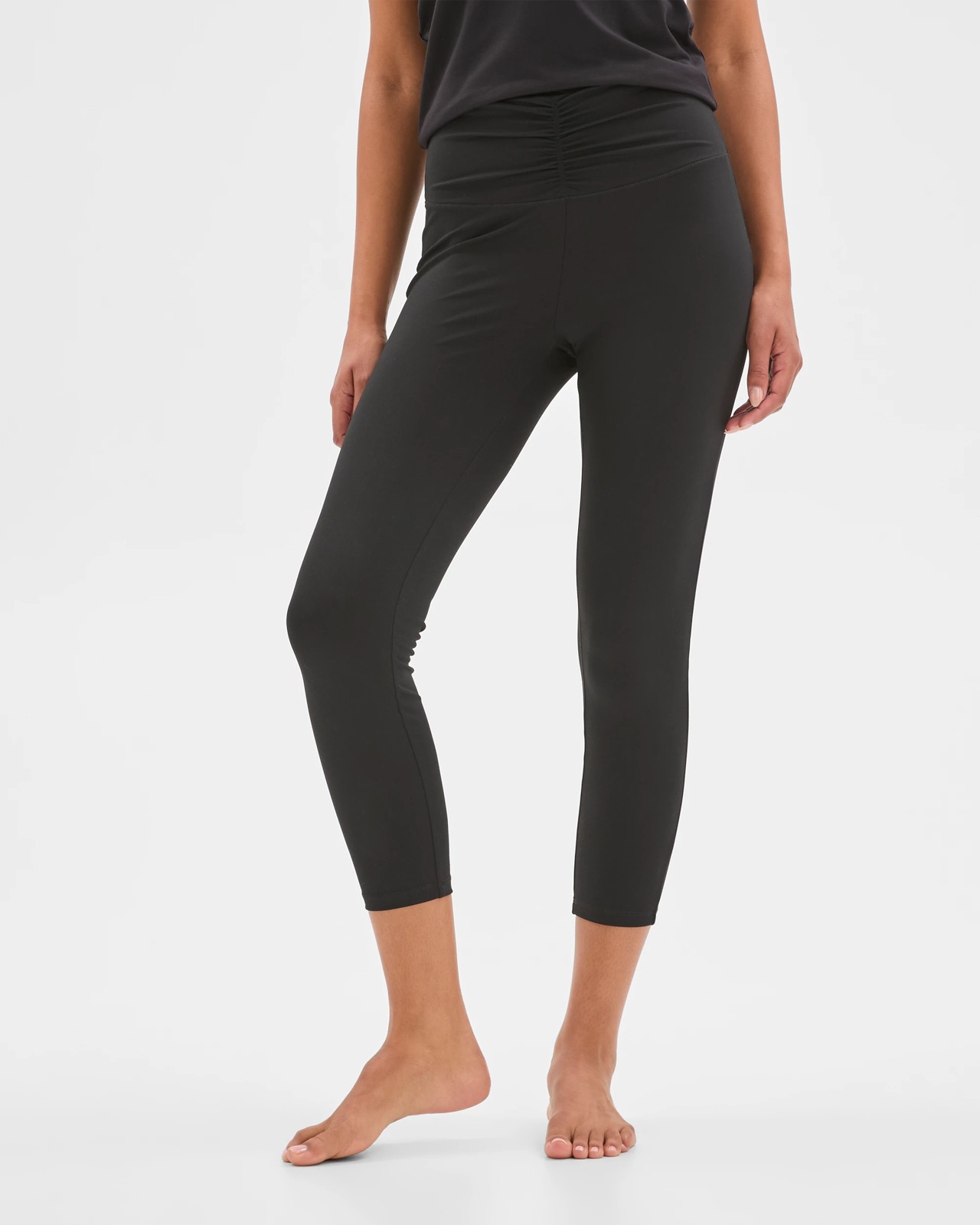 Active Studio Soft Ruched 7/8 Length Tights - Black 2 of 6