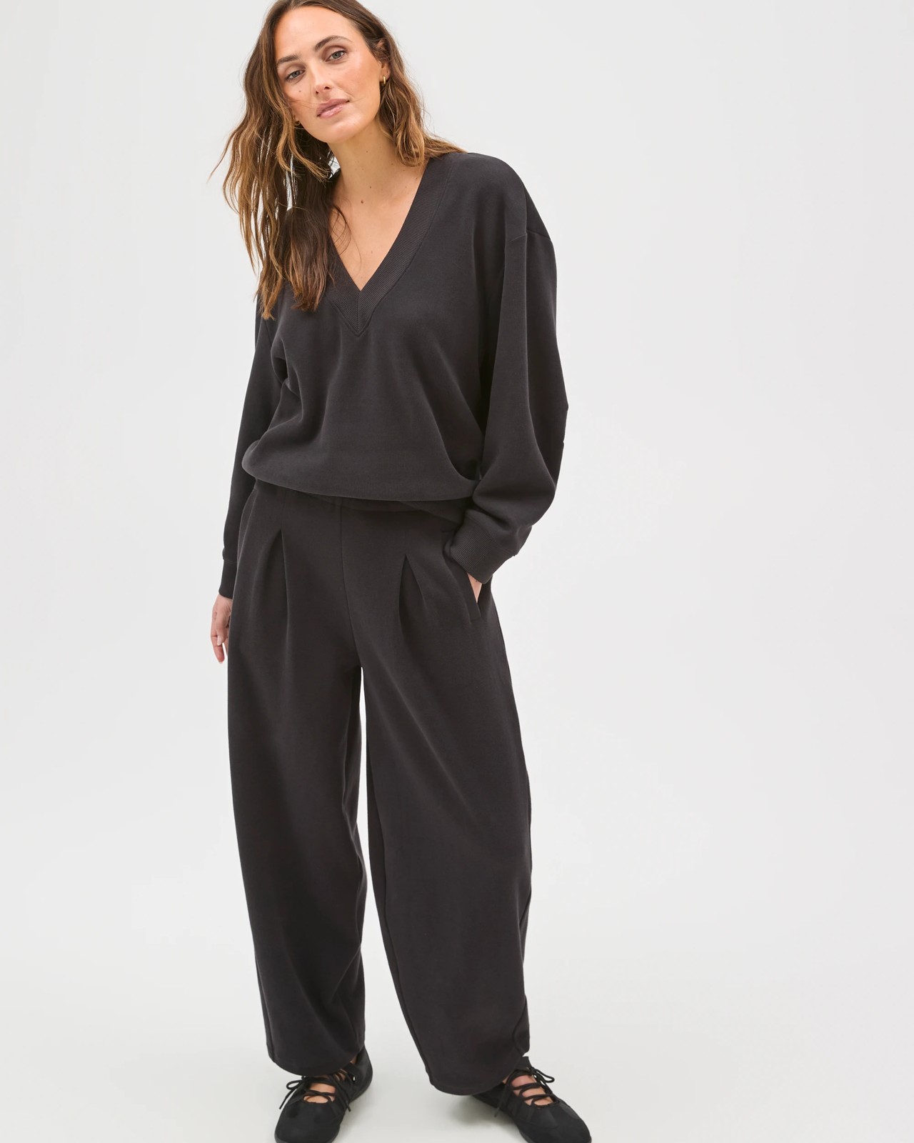 Active Australian Cotton Blend Sueded Rib Barrel Leg Pants - Black 4 of 6