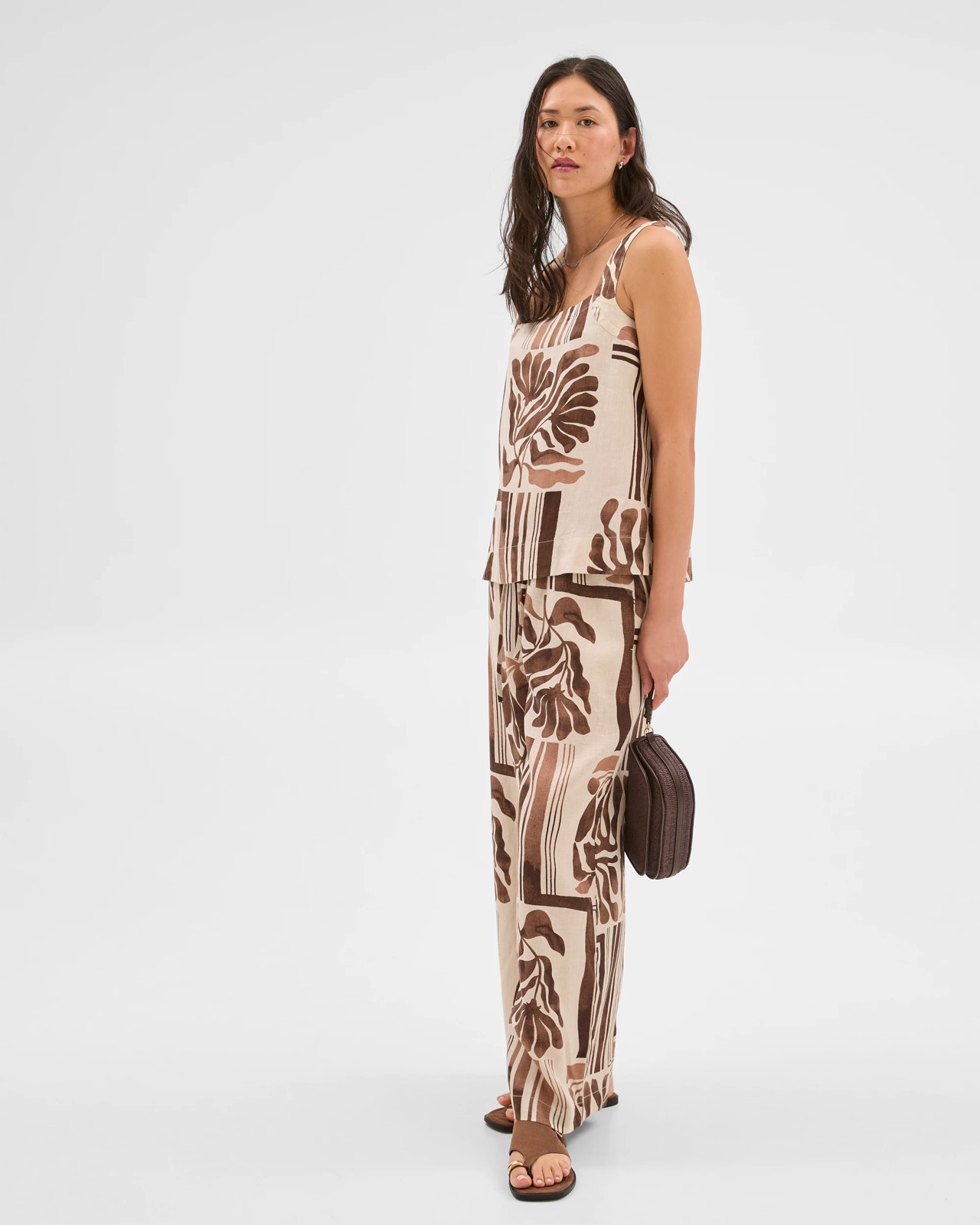 225_71689449_3+225T7168