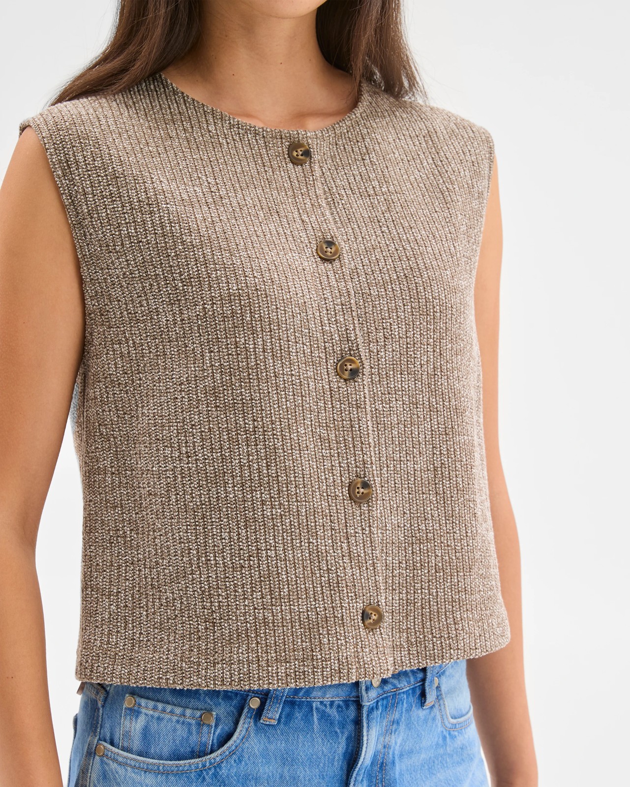 220_71949109_4+220T7194