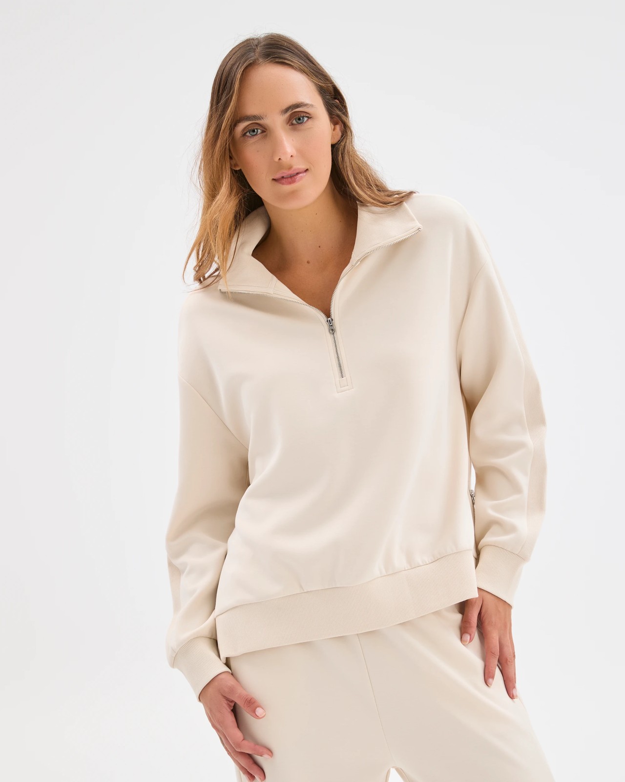 Active Movement 1/4 Zip Jumper - Oatmilk 3 of 5