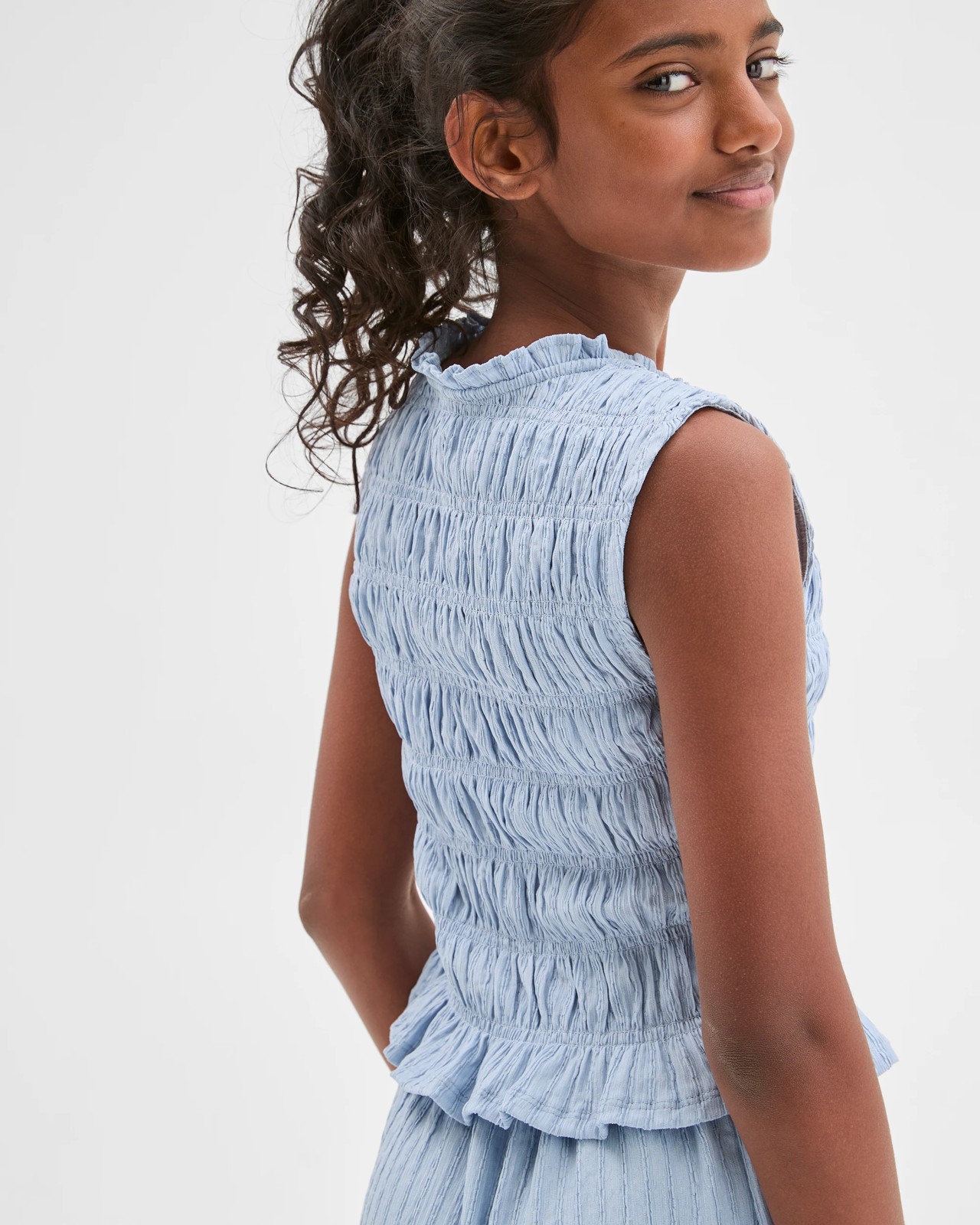 320_71836935_5+320T7183