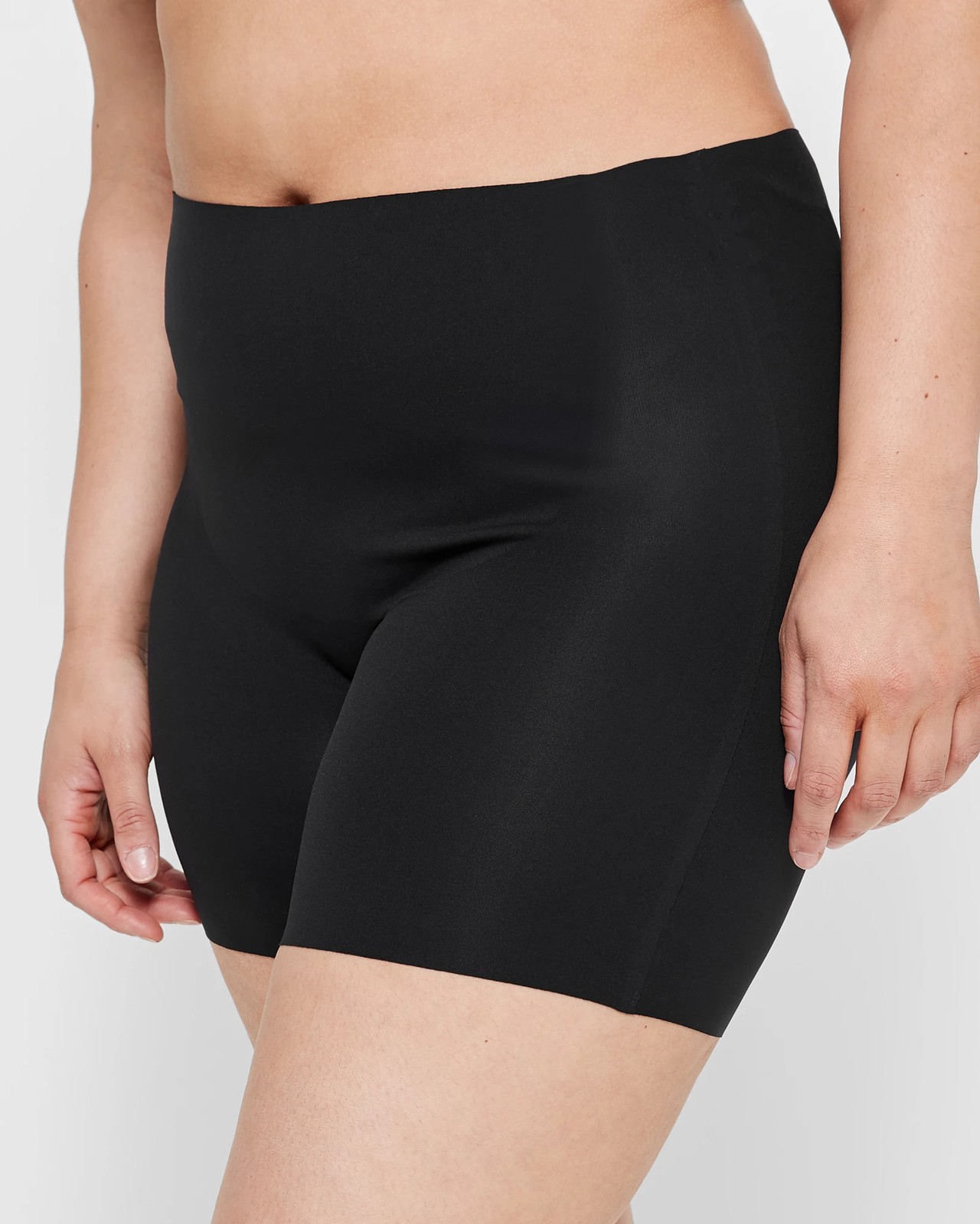 Curvesque Laser Sculpt Mid Thigh Shorts - Ambra, Black, Size 24+