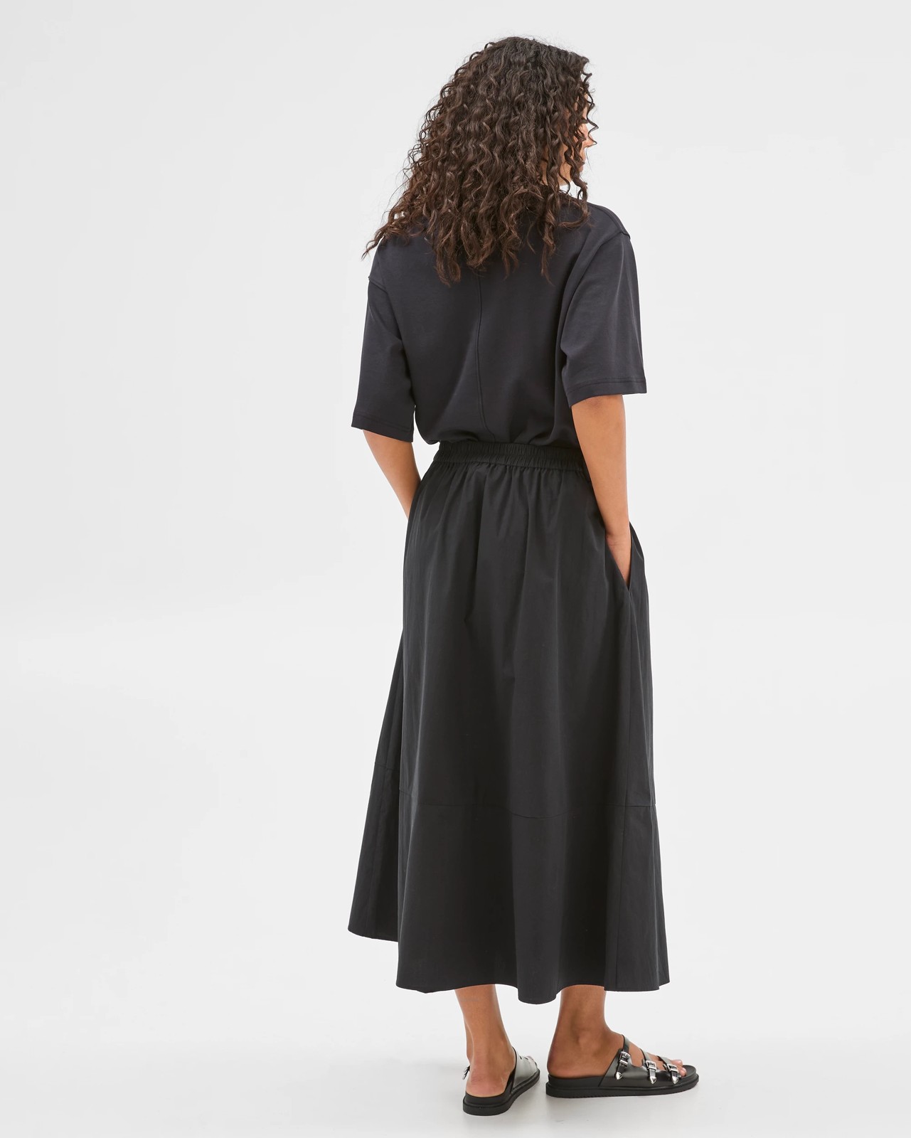 225_71829050_5+225T7182