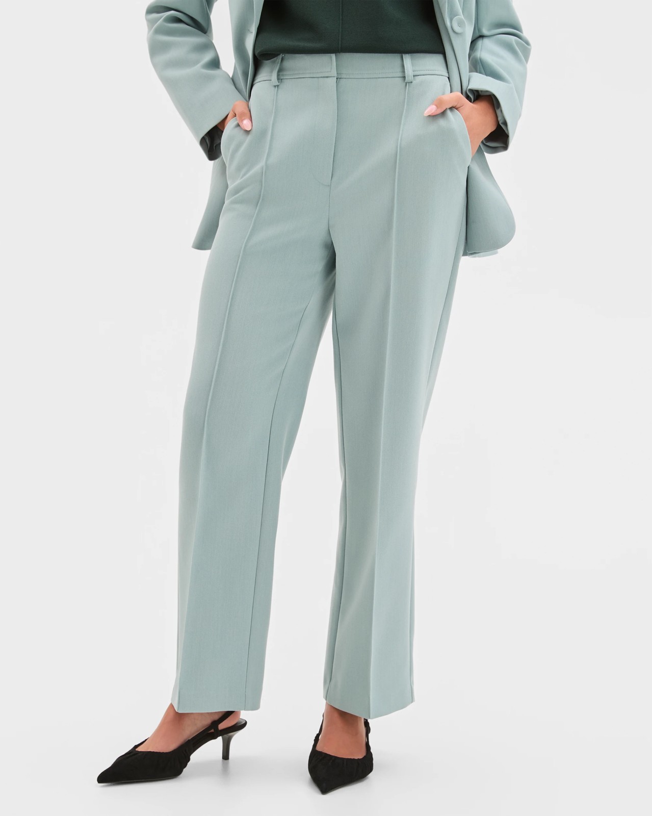 290_72037546_4+290T7203