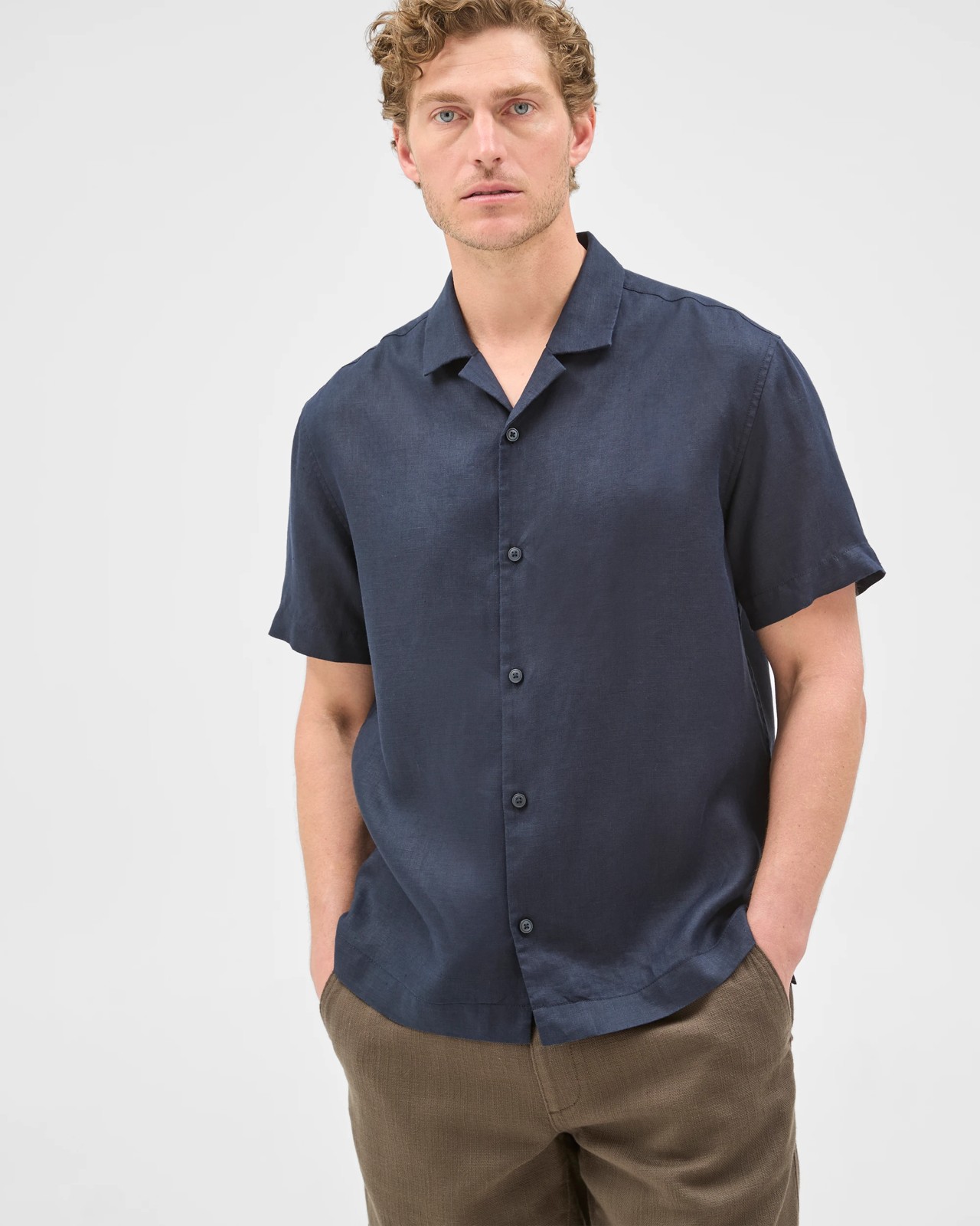 European Linen Short Sleeve Revere Collar Shirt - Navy 4 of 6