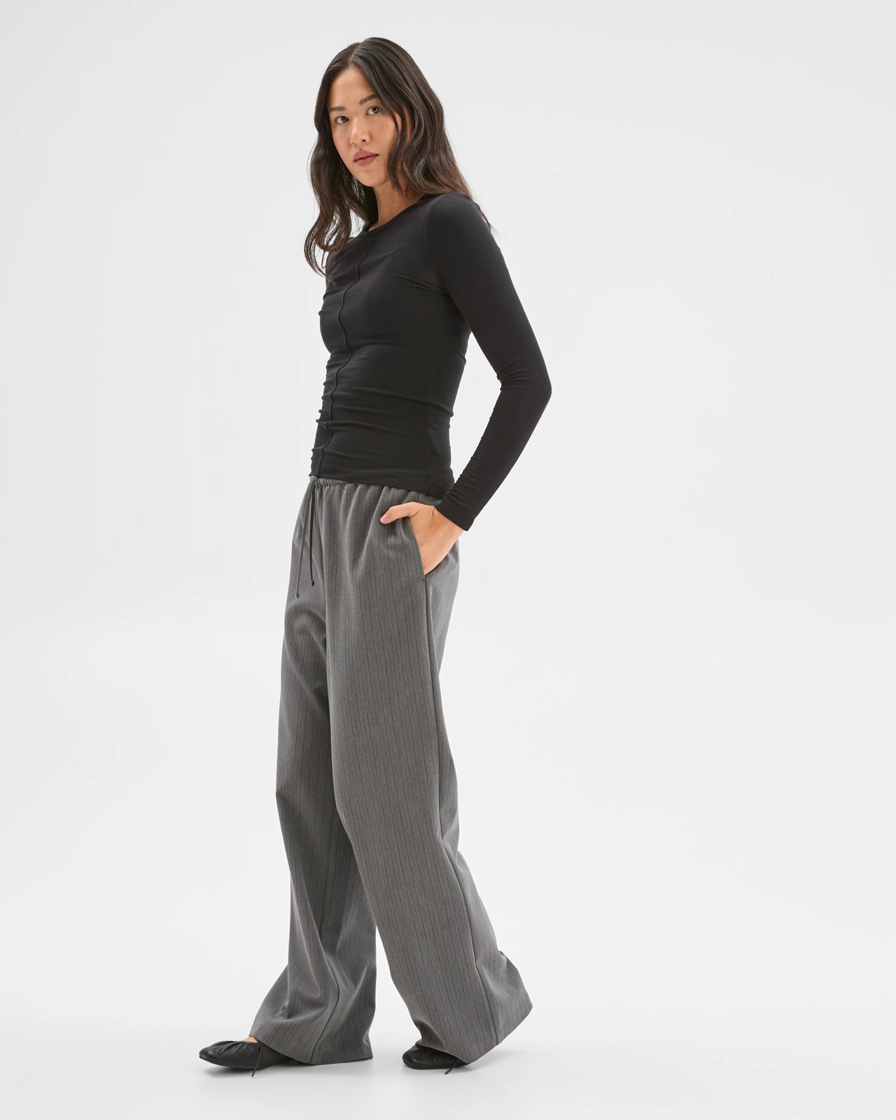 Preview Long Sleeve Luxe Layering Crew Neck Knit Top - Black 3 of 5