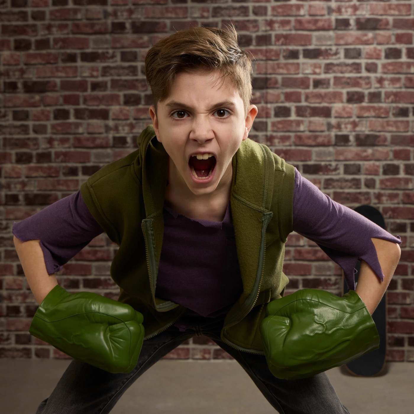 Avengers Hulk Gamma Smash Fists 4 of 4